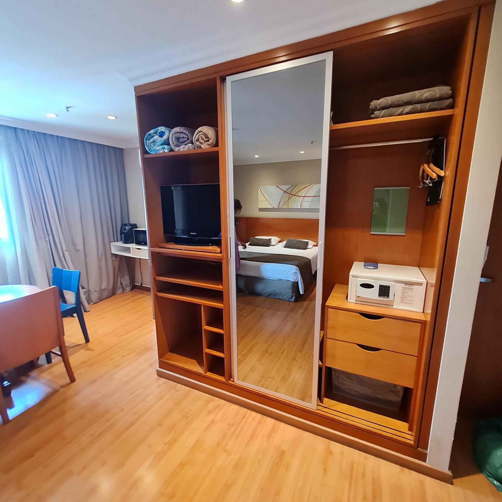Suite Ampla No Melhor Da Barra Da Tijuca Рио-де-Жанейро Экстерьер фото